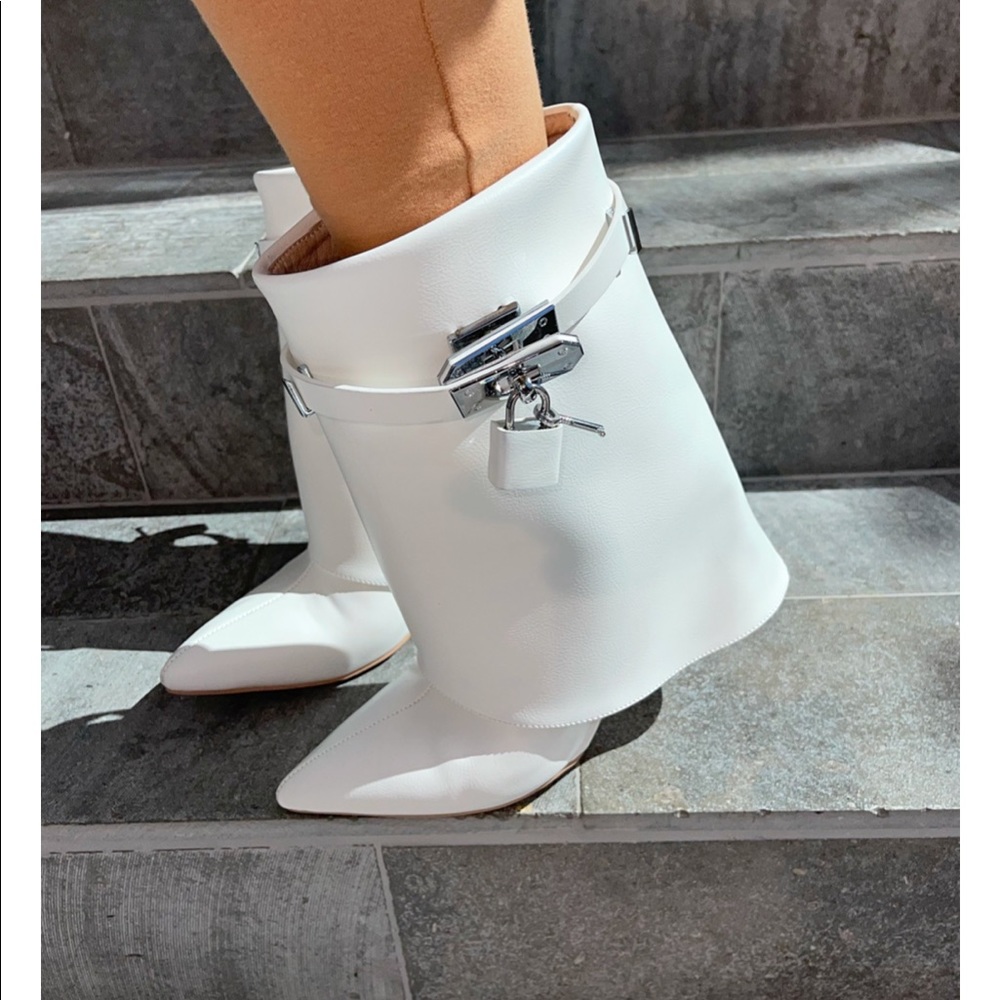 Shane Justin Boots